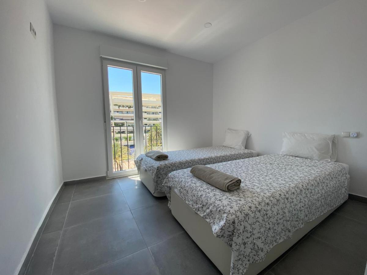 Apartament Jardines Del Puerto Marbella Zewnętrze zdjęcie